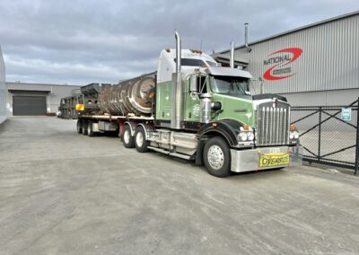 Far North Trucking, trucks, swing lift, Hino, Kenworth